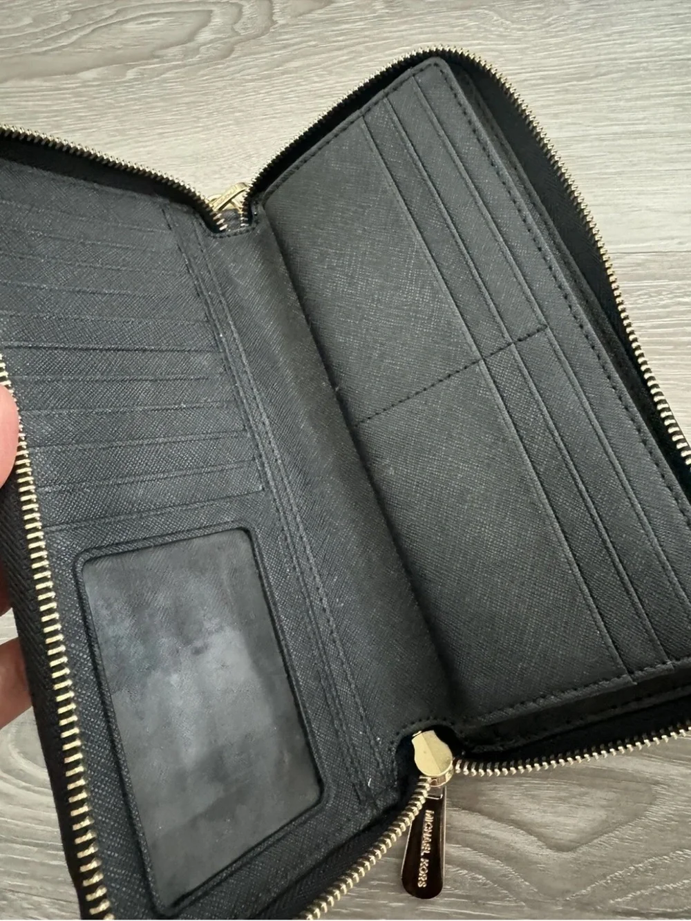 sold Michael Kors Jet Set Continental Travel Clutch - Navy Blue Large